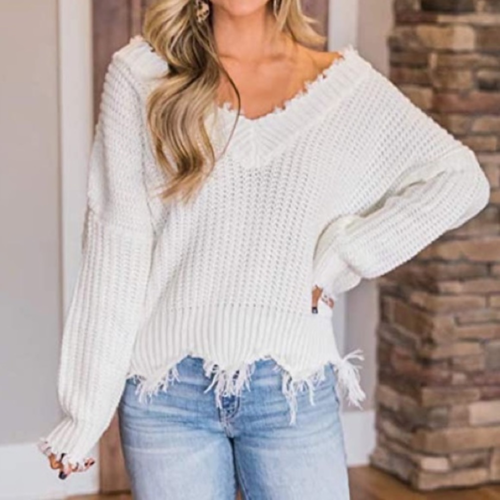 NEW White V-Neck Fringe Distressed Knitted Sweater